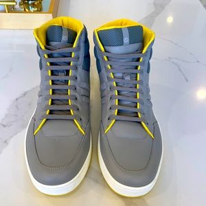 Gucci mens high top leather sneaker